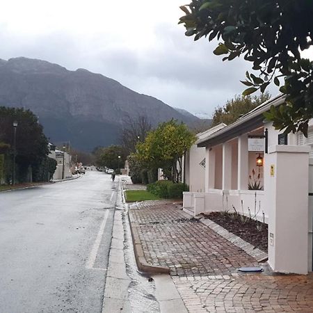 Bed and Breakfast Petit Ermitage Franschhoek Exterior foto